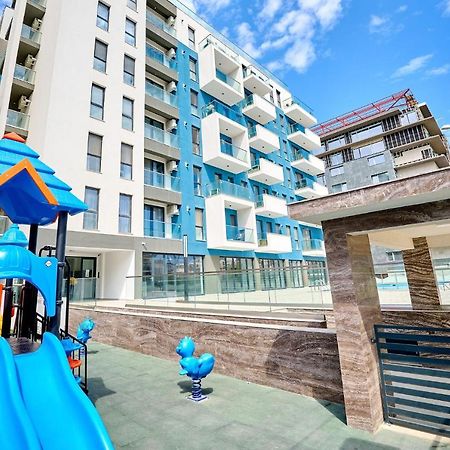 Kida'S Apartment In Nord10-Pool-Playground Мамая Экстерьер фото