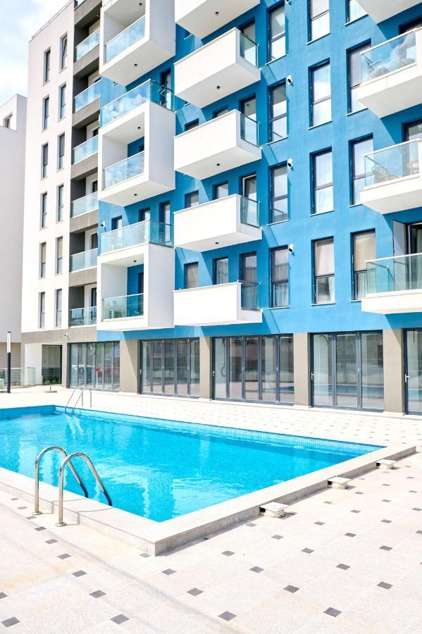 Kida'S Apartment In Nord10-Pool-Playground Мамая Экстерьер фото