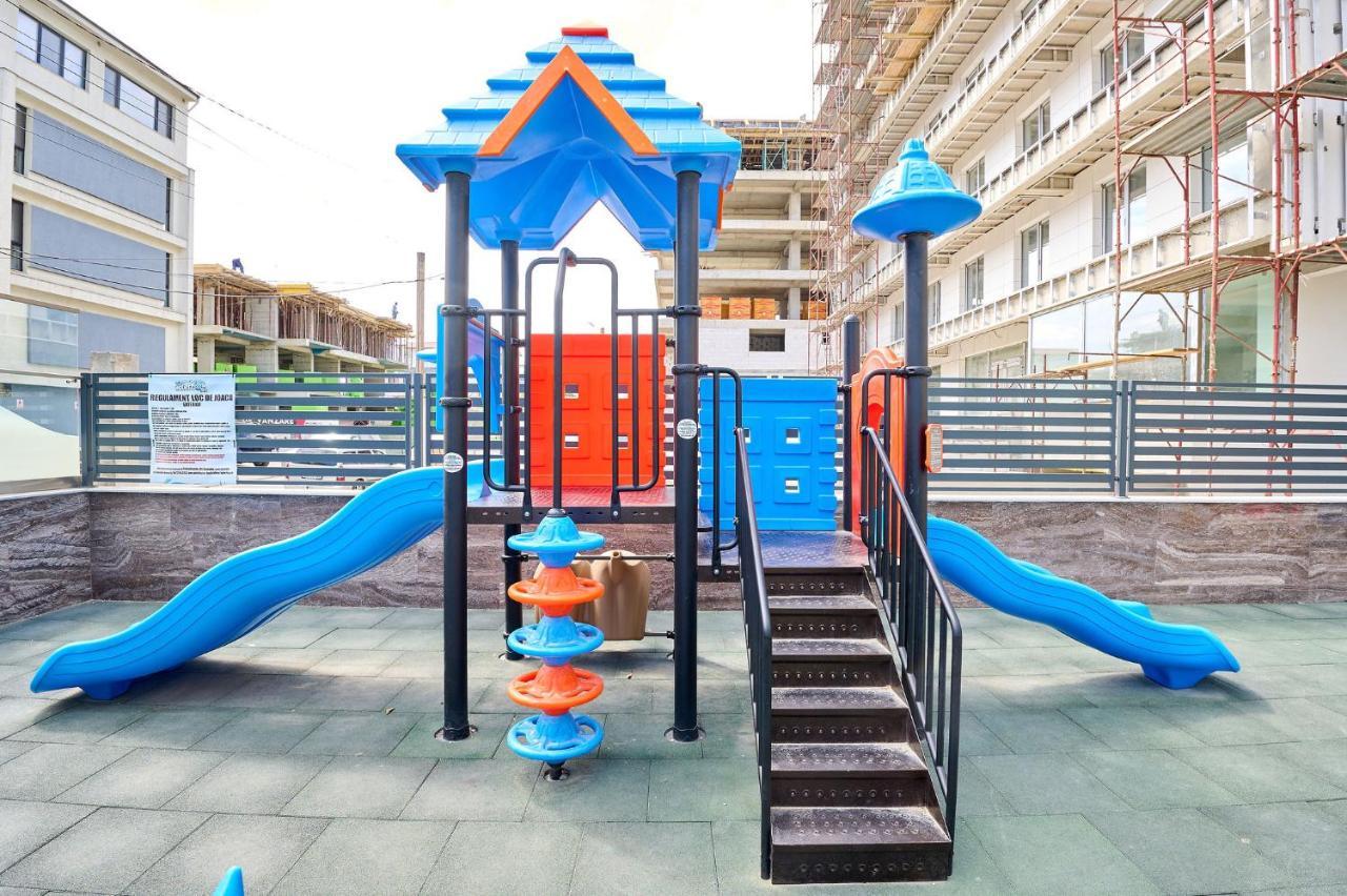 Kida'S Apartment In Nord10-Pool-Playground Мамая Экстерьер фото